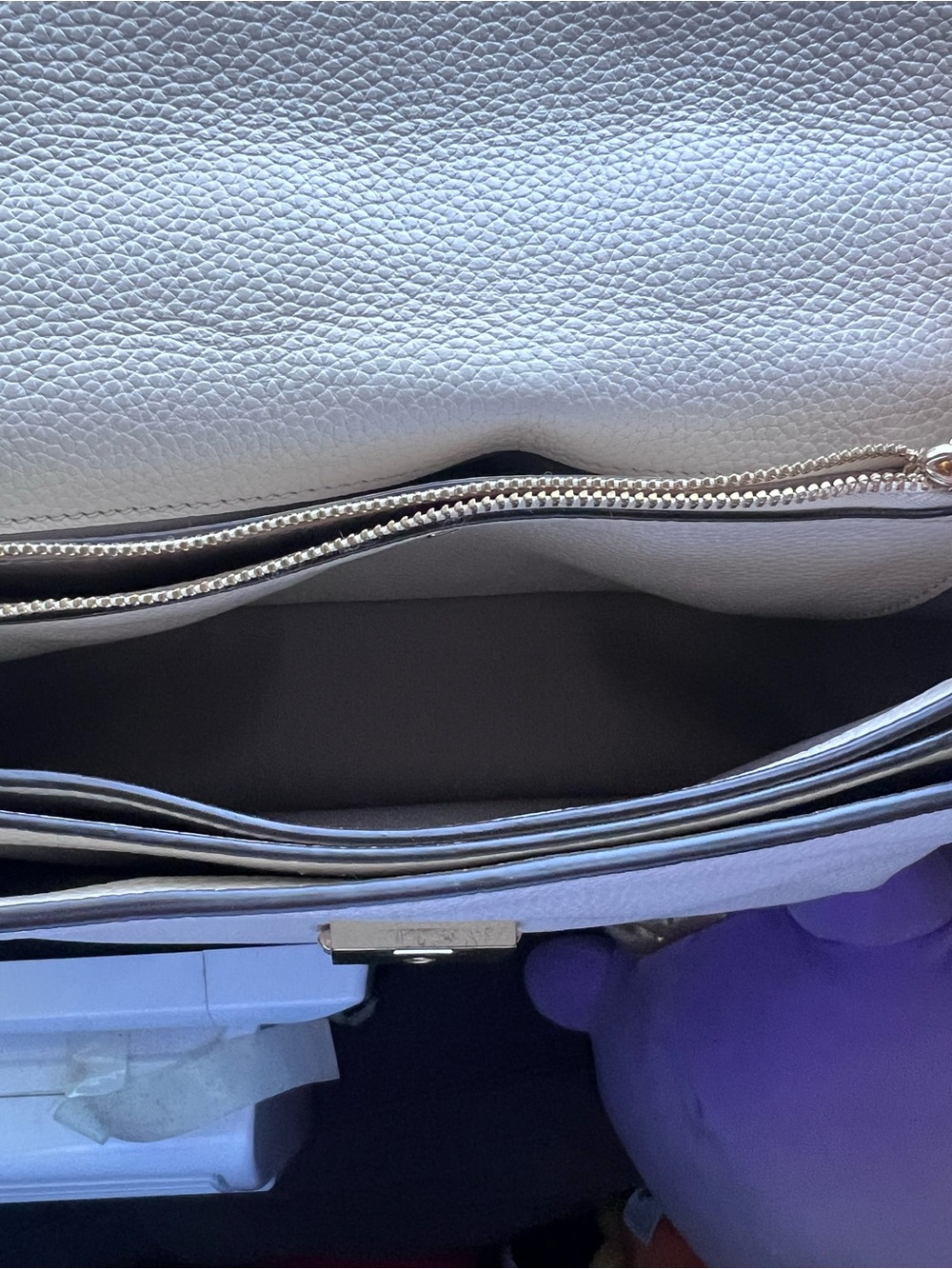 kate spade Cream Pebbled Leather Crossbody Bag with Gold Hardware - Picture 3 of 3